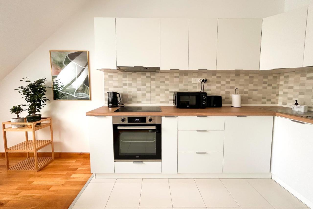 Downtown C22 Apartment บูคาเรสต์ ภายนอก รูปภาพ