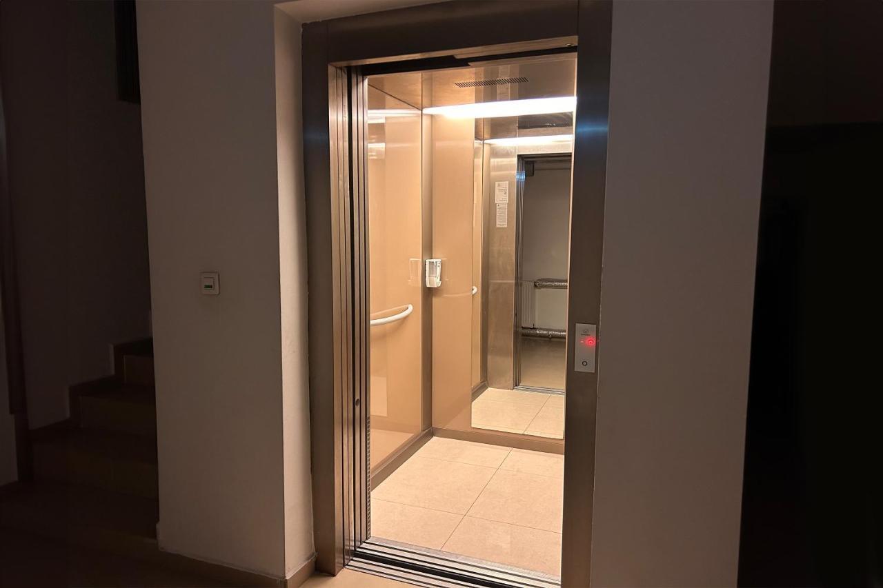 Downtown C22 Apartment บูคาเรสต์ ภายนอก รูปภาพ